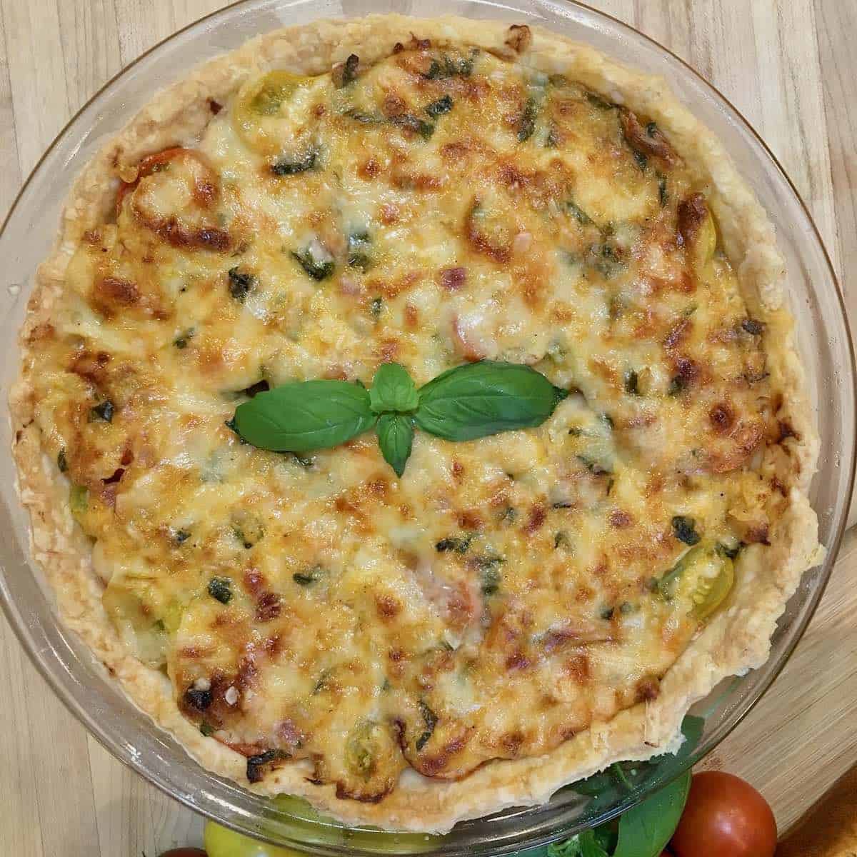the whole baked tomato pie