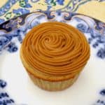 caramel corn cupcake