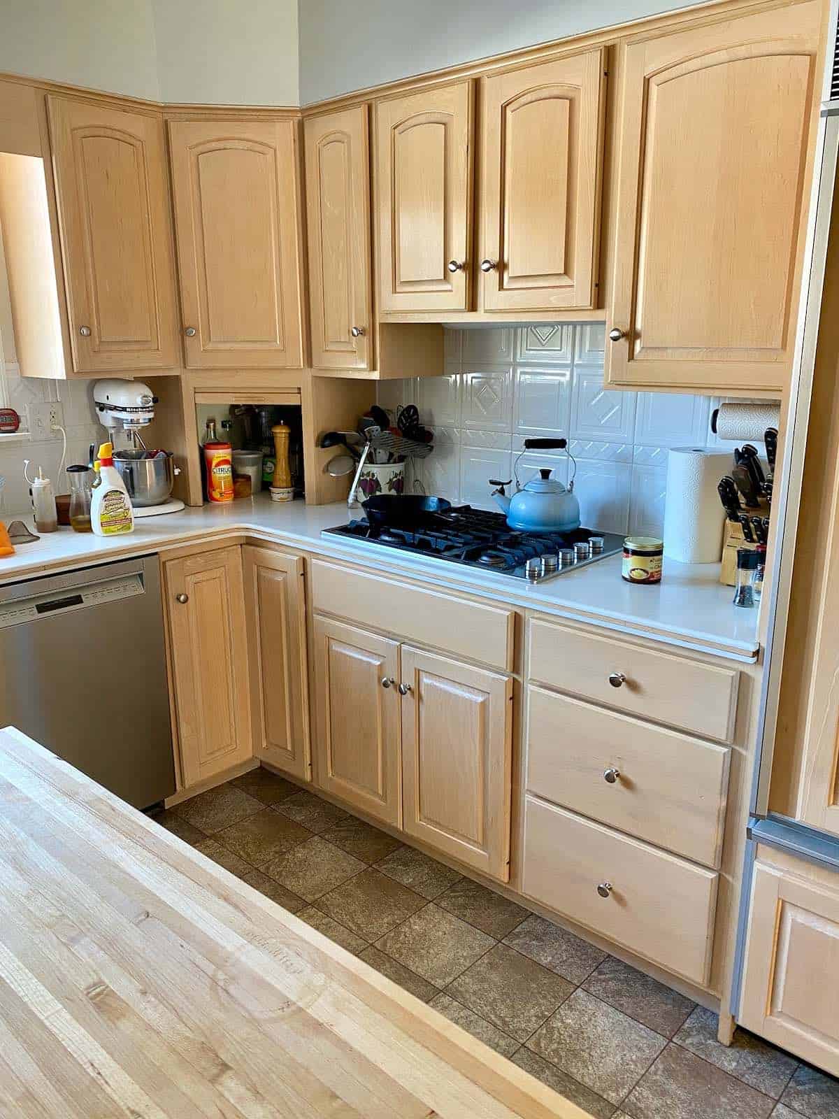 My kitchen before.