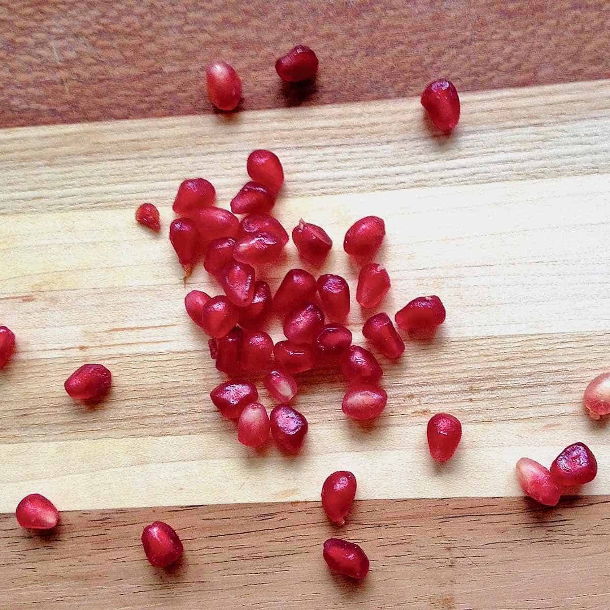 pomegranate seeds for toasted quinoa pomegranate pudding