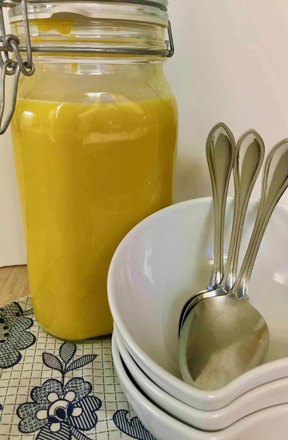 roasted butternut soup with bowls and spoons