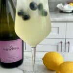 sparkling elderberry lemonade