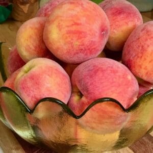 Bowl of peaches.