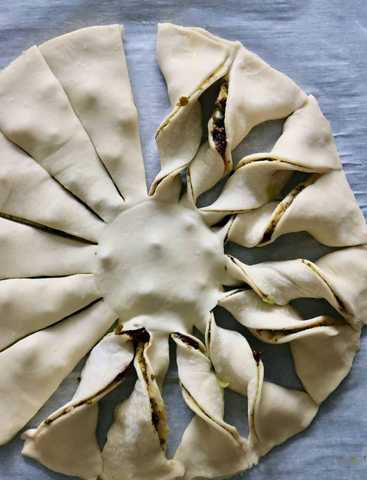 Pesto star bread twist.