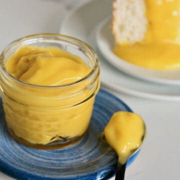 Calamansi curd.