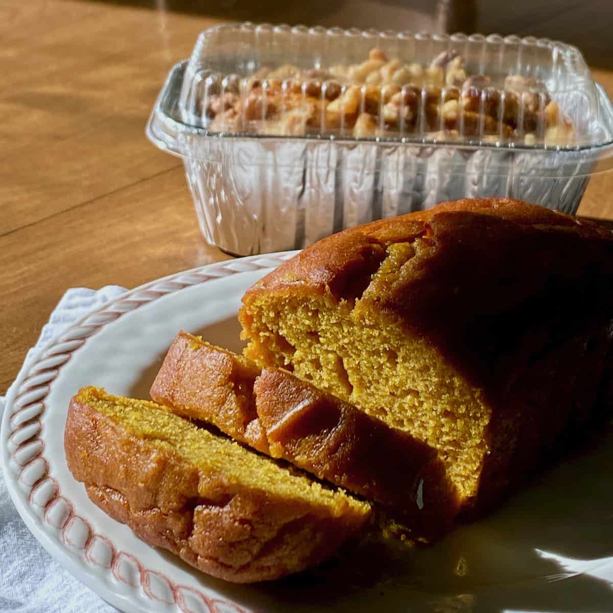 Mini sliced pumpkin loaf.