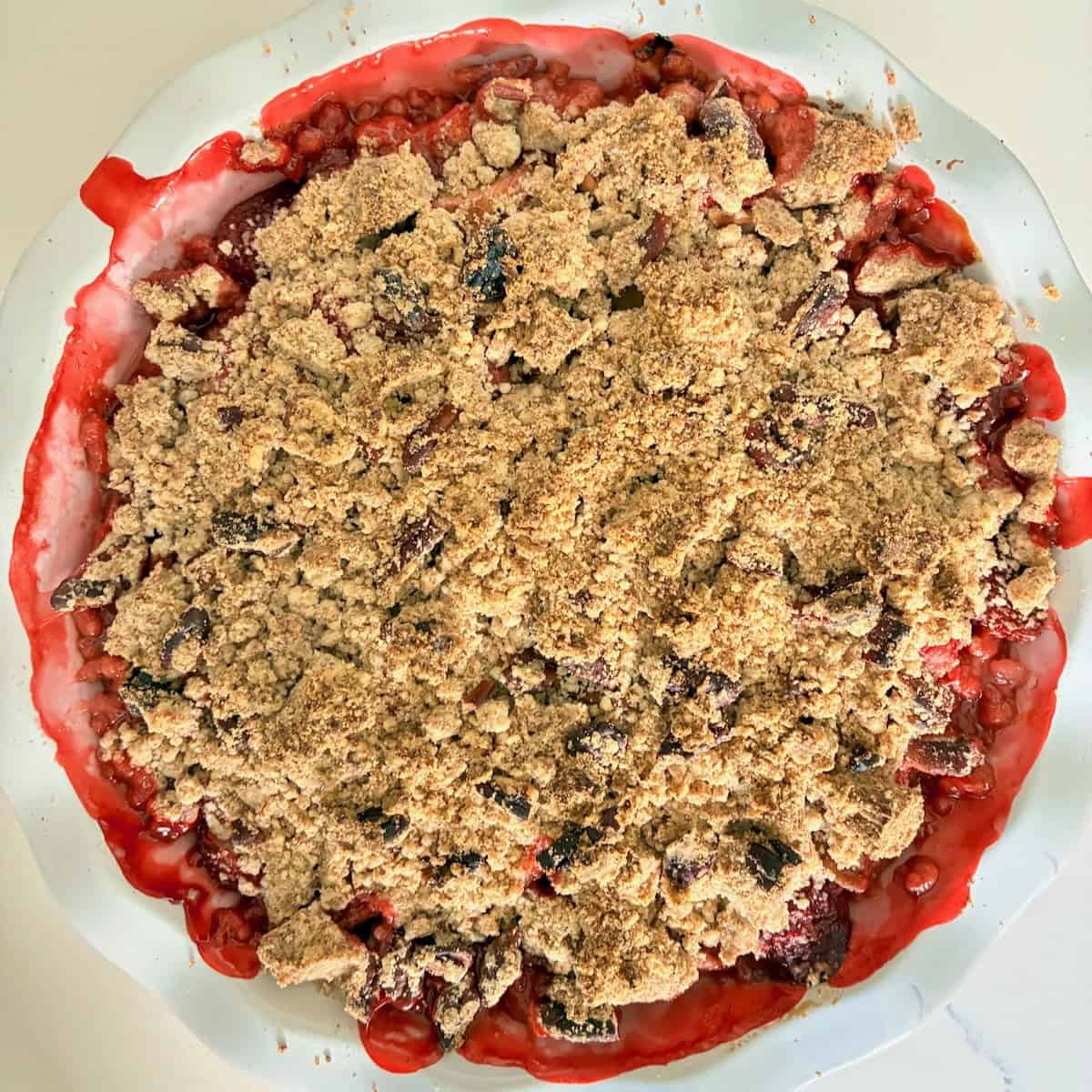 Strawberry rhubarb crumble.