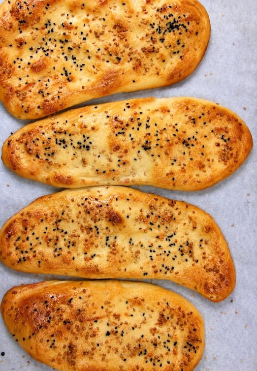 Naan bread recipe with sesame and nigella seeds.
