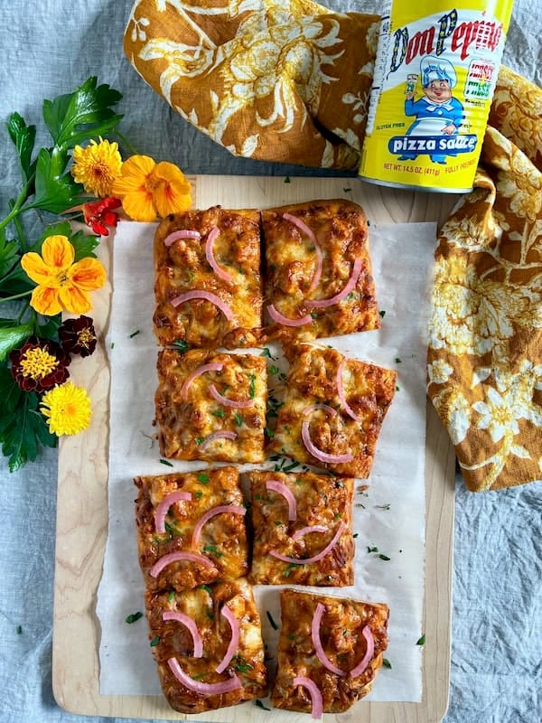 Butter chicken flatbread pizza.