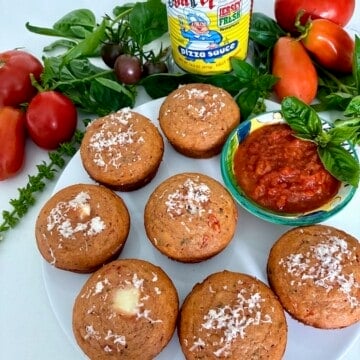 Pizza muffins.